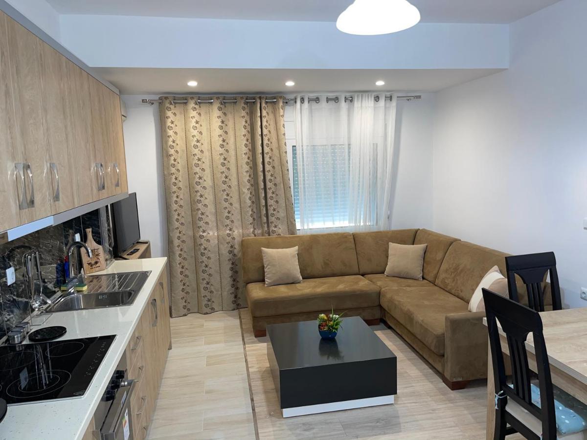 Garden Villa Apartments Sarande Exterior photo