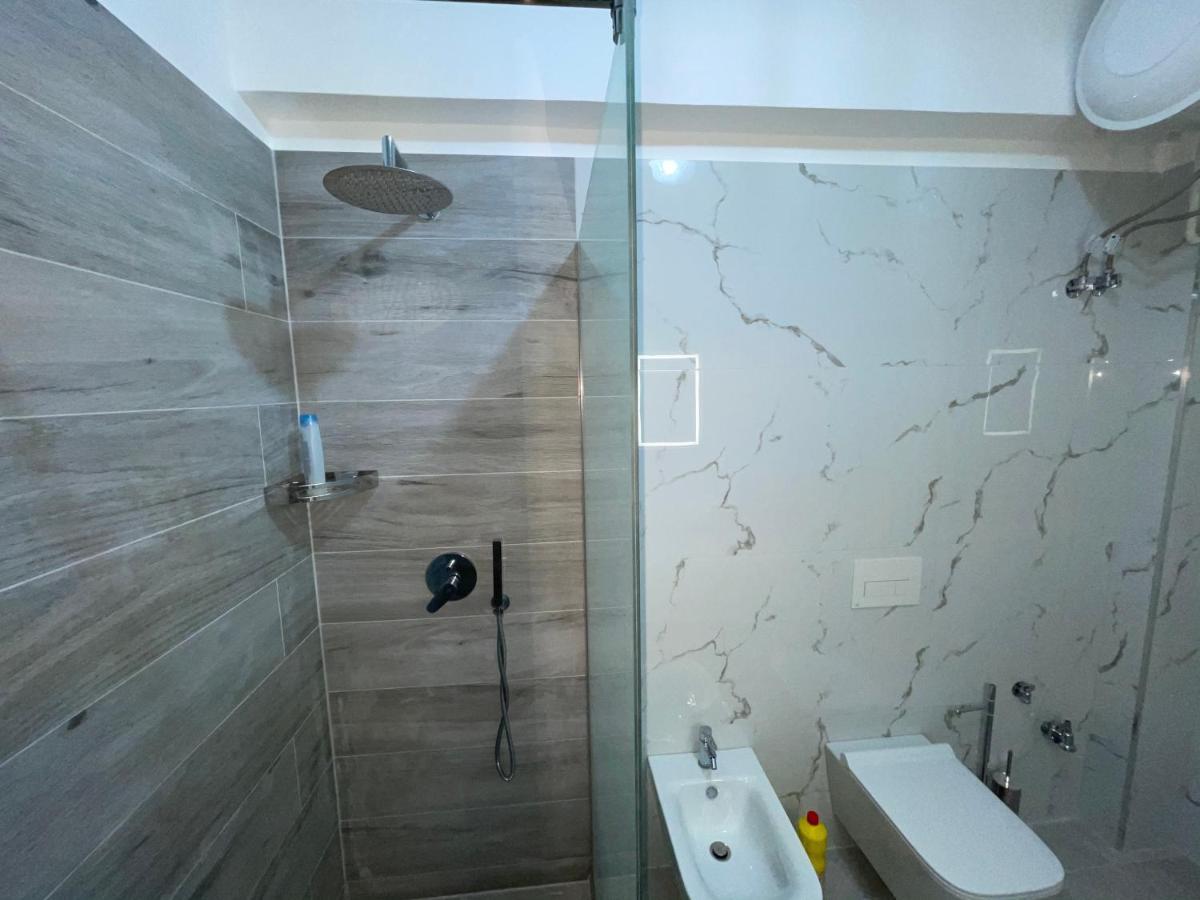 Garden Villa Apartments Sarande Exterior photo